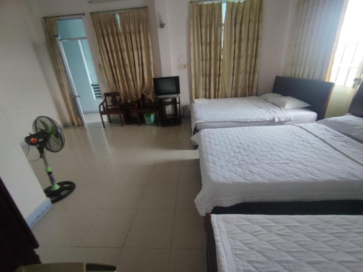 Hotel Khach San Phu Phuong Nha Trang Exteriér fotografie